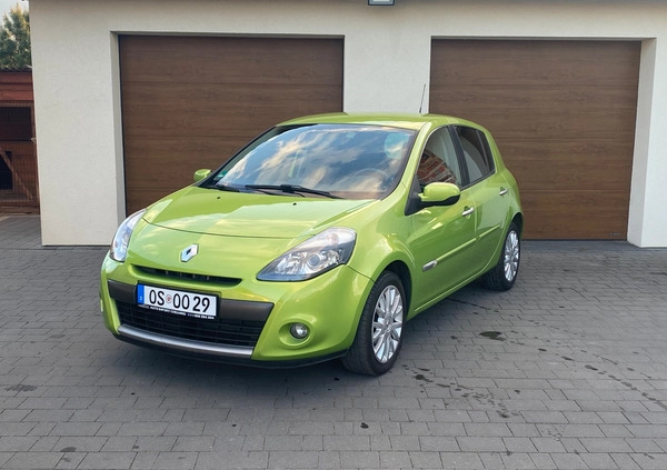 Renault Clio cena 14900 przebieg: 193100, rok produkcji 2009 z Chełmno małe 407